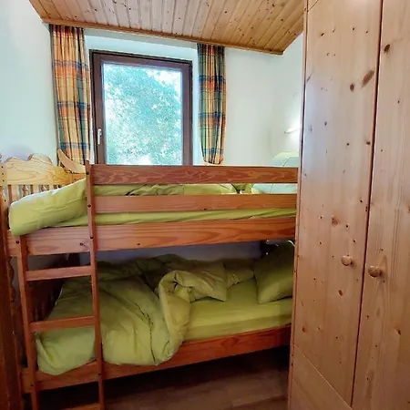 - Near The Slopes Apartment