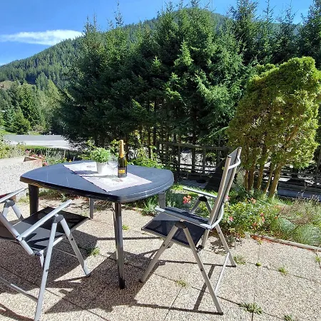 - Near The Slopes Apartment *